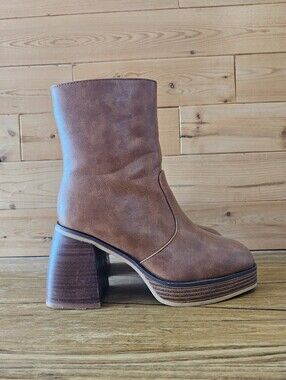 Brown Platform Block Heel Ankle Boots - Women's Fashion Boot